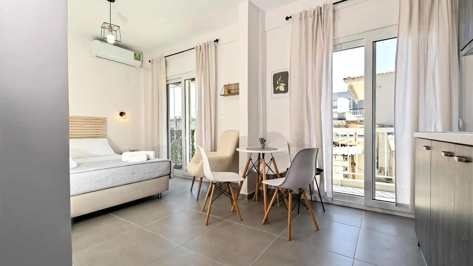 Elle Suite By Rentalspro - Nea Kallikrateia Halkidiki 0*,  יוון